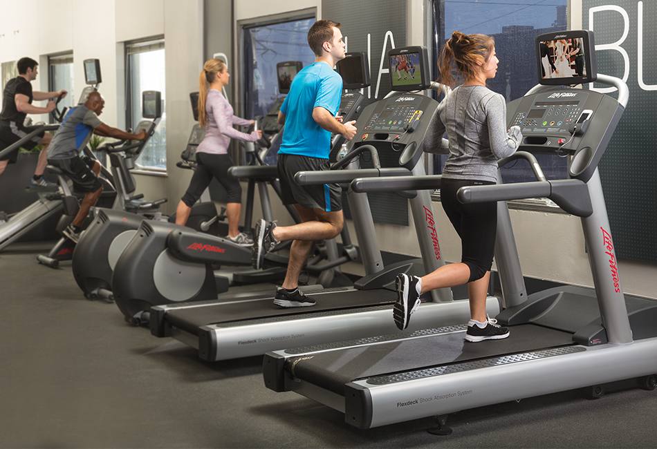 Get the Healthy Life and Fitness By Choosing Wholesale Gym Equipment